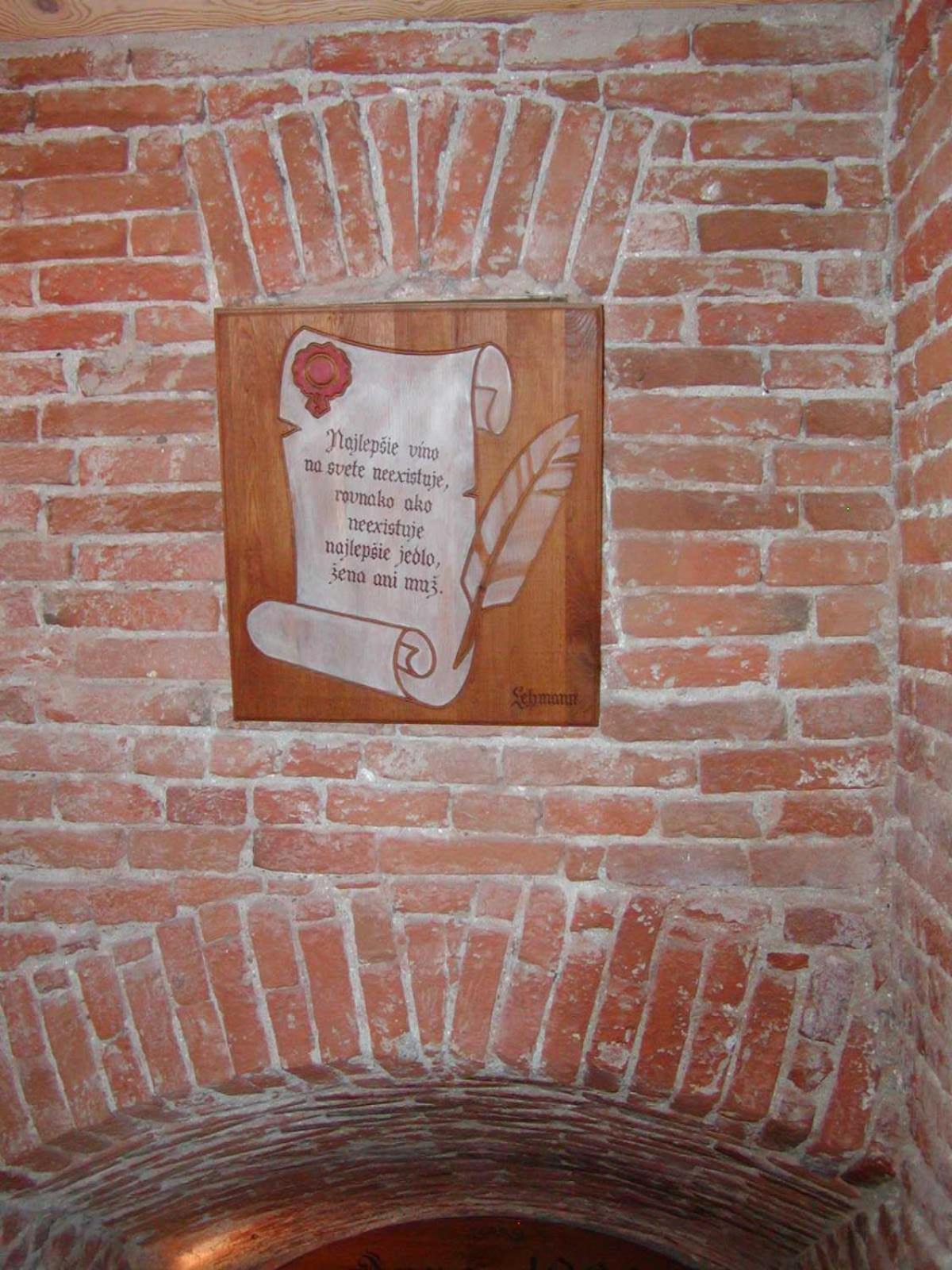 Victoria - Penzion & Restaurant Zvolen Ngoại thất bức ảnh